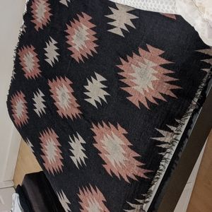 Aritzia Wilfred 100% Wool Blanket Scarf